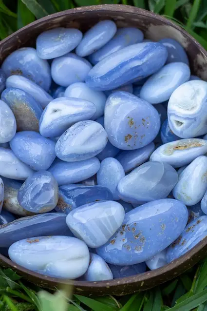 Blue Lace Agate Crystal – The Stone of Gentle Communication